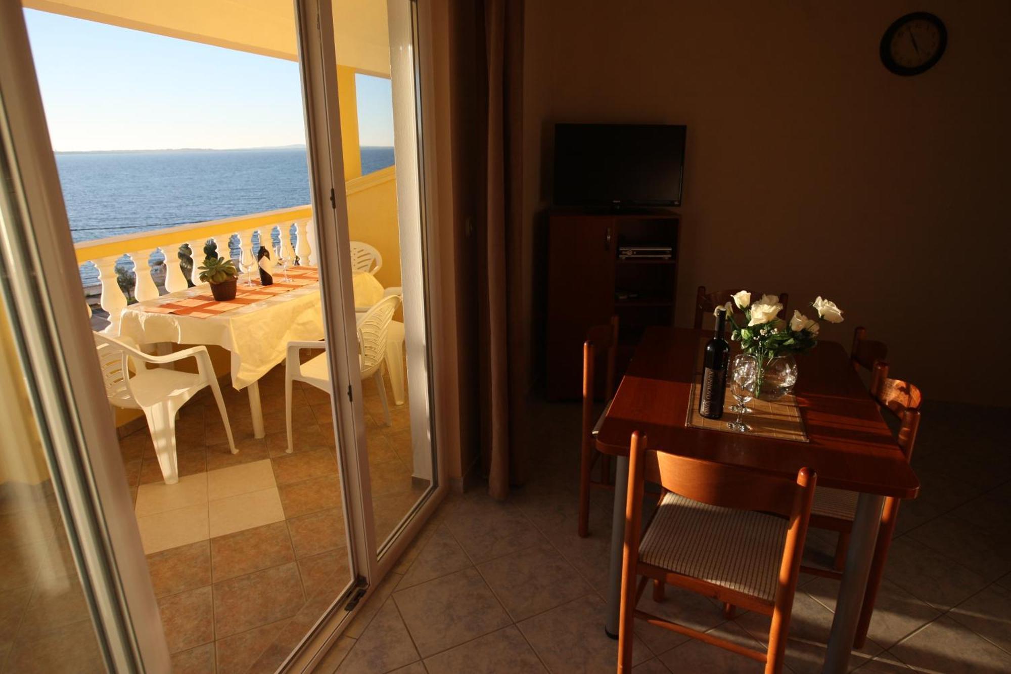 Sea View Apartments Nina Vrsi Room photo